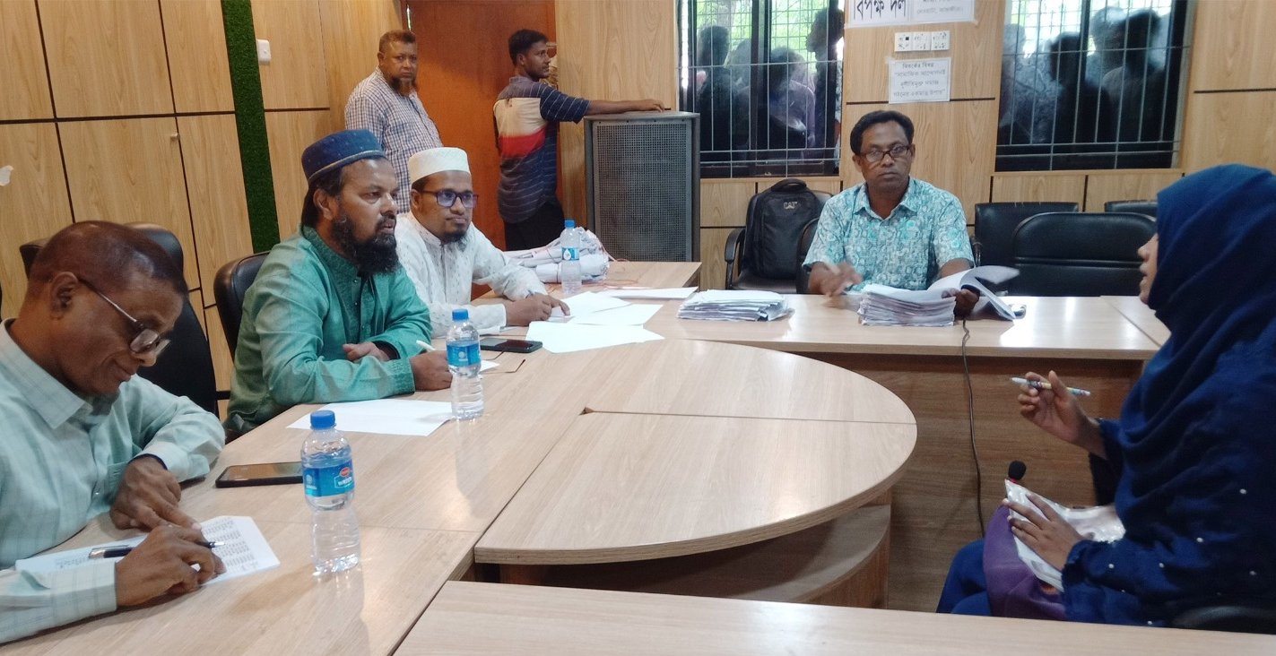 কম্পিউটার এন্ড নেটওয়ার্কিং বিষয়ক প্রশিক্ষণের বাছায়