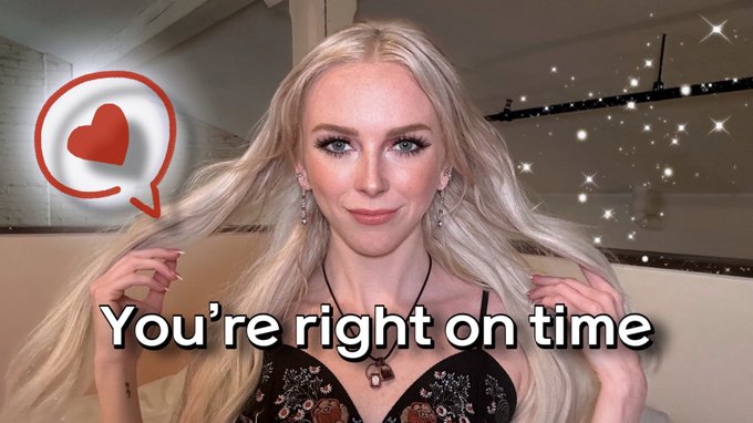 Hangout with me tonight 💬☁️💤 https://t.co/NxhWmY0Y78 https://t.co/bwMXyGO9Nc