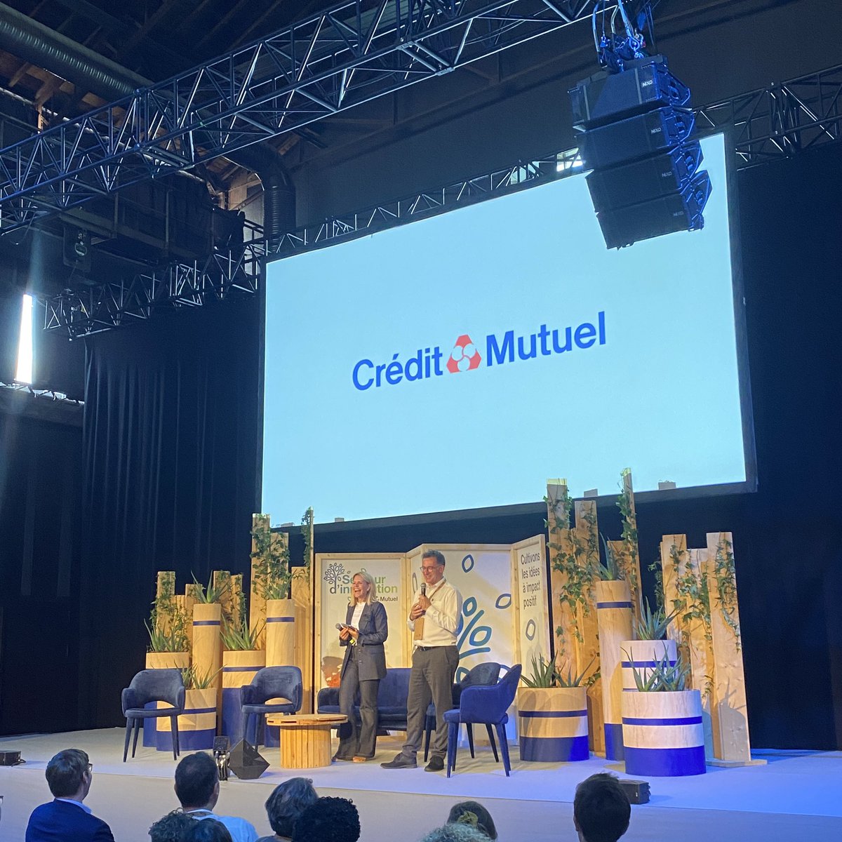 #SemeurInnovation
Éric Petitgand, Directeur Général de Crédit Mutuel Alliance Fédérale, ouvre la table ronde du deuxième Forum des Semeurs d’innovation : « Cette année, nous avons reçu 1362 projets et récompensé 64 lauréats. Merci à toutes et tous pour votre engagement : voir des