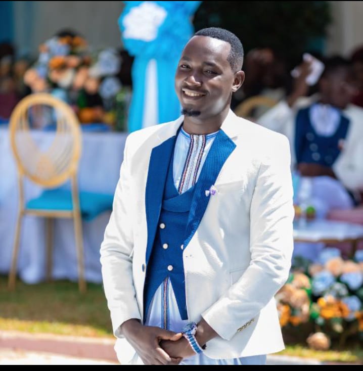 KampalaSc's tweet photo. #GeorgetownBush News | #KatmarkMustFear | #SCInterKampala
Katmark, the "Superman" striker, is laughing now, but won't his joy be short-lived? SC Inter Kampala is coming for him, harder than ever before(full force)! Won't his laughter turn to tears on July 7th? https://t.co/qTN0Wgsotf