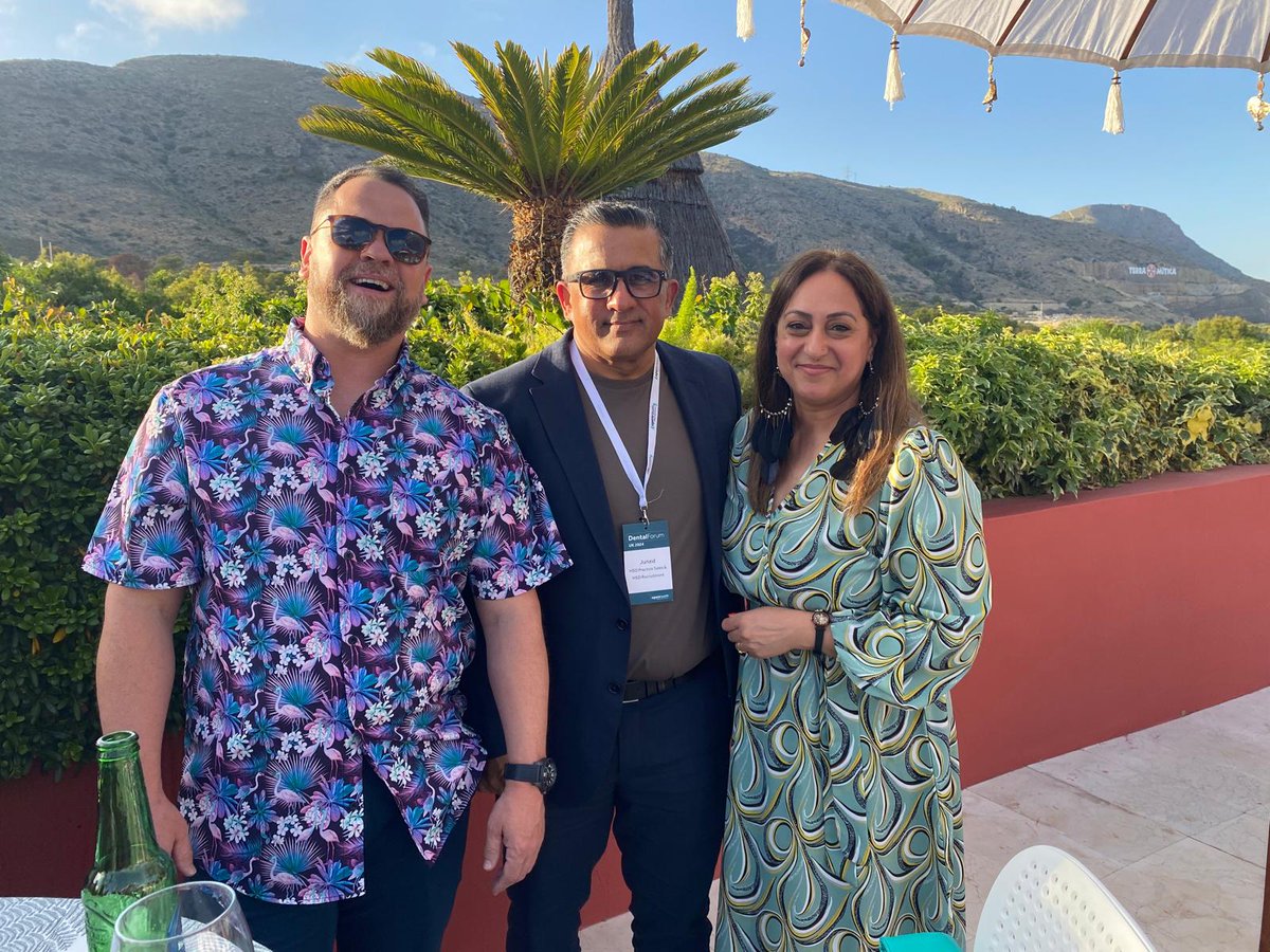 HSDPSales's tweet photo. Great to see familiar faces and meet new ones at #DentalForum2024. Here's to the future of dentistry! #Dentistry https://t.co/M7xfVVqXuE
