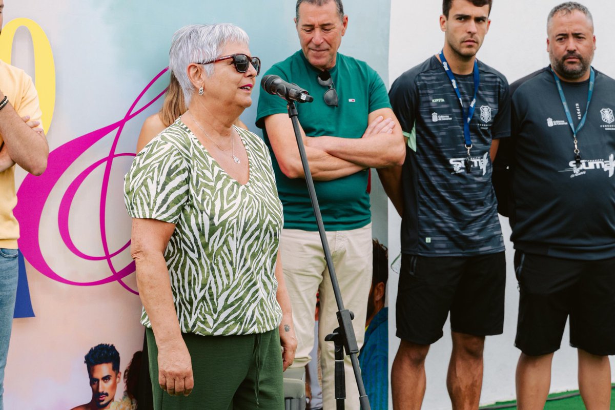 Icod de los Vinos tweet media