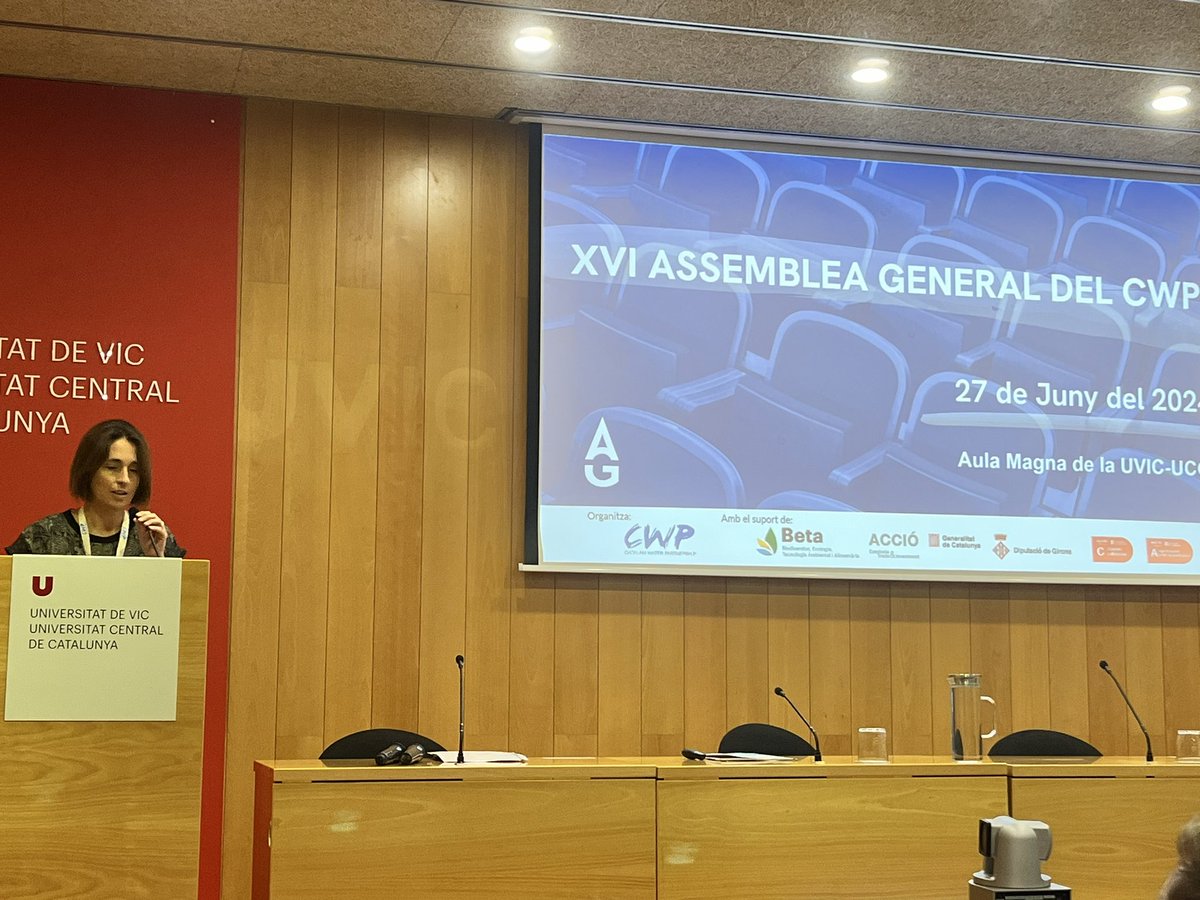 xamores's tweet photo. Assemblea del @CatalanWaterP a Vic fent un balanç molt positiu: 162 entitats associades i un creixement de més de 30 socis al 2024, 6 projectes europeus nous aquest any, 130 actes i jornades entre 23-24 i nou persones a l’equip. Acabem amb una excel·lent ponència de @MeteoMauri https://t.co/IzACiumQn6
