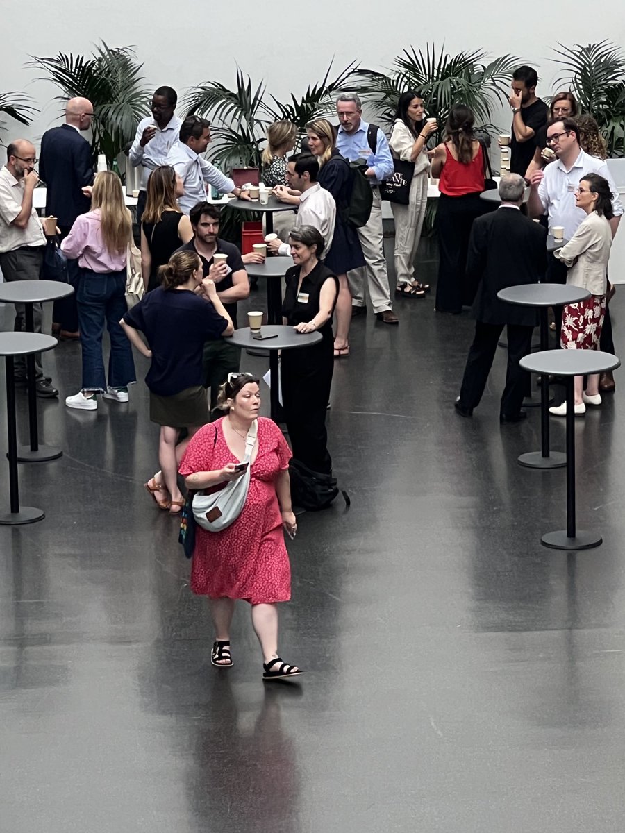 En attente du démarrage des causeries ⁦<a href="/TropheesAS/">Trophées AGIRES SYNERGIE</a>⁩