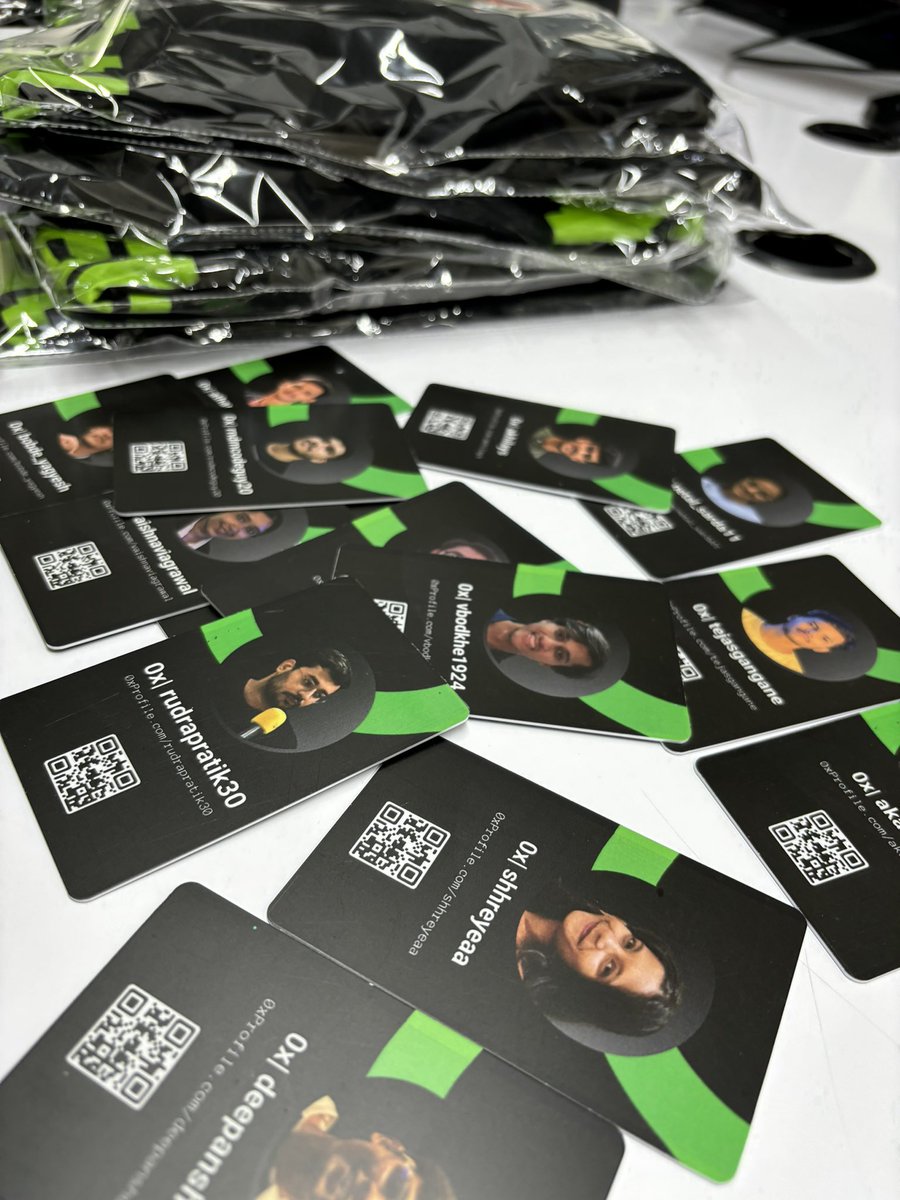 _0xDay's tweet photo. Yo π @theDevArmy
Just shipped your welcome kit and #0xProfile NFC cards π https://t.co/LHH0AzdlFJ