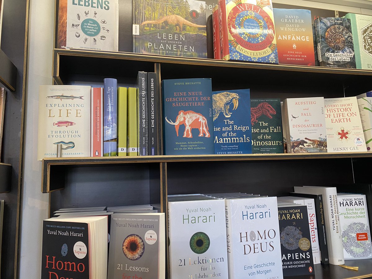 PREAUX_FISH's tweet photo. They have my book at the gift shop at the Museum fur Naturkunde (Natural History Museum Berlin)! Asked them to get some for my talk and signed them while I was here! Fun #ExplainingLifeThroughEvolution https://t.co/J295M5VSfm