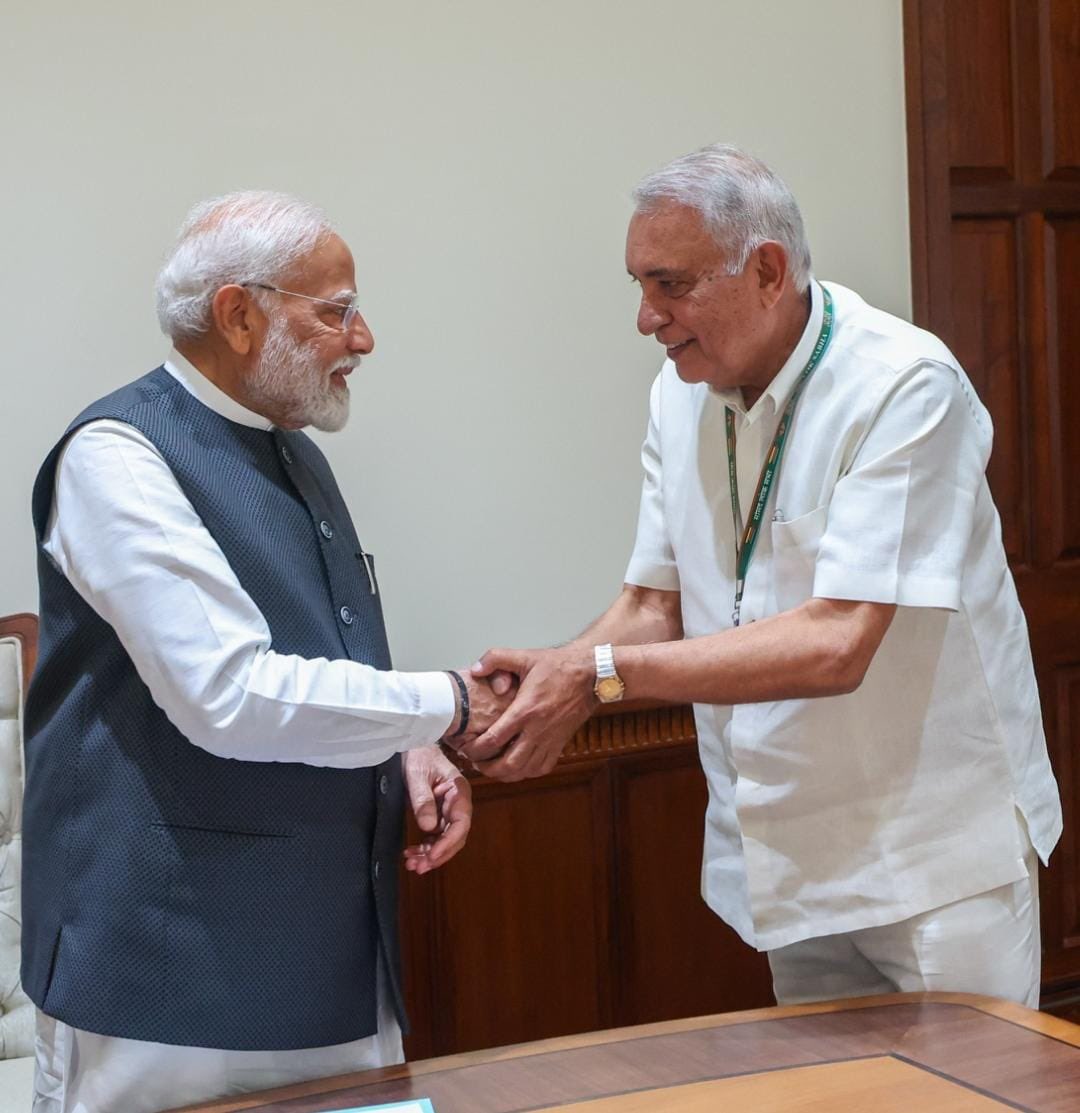 DeveshMPBihar's tweet image. आज नई दिल्ली स्थित संसद भवन में जनता दल (यूनाइटेड) के नवनिर्वाचित सांसदों की भारत सरकार के कैबिनेट मंत्री माननीय श्री राजीव रंजन सिंह उर्फ ललन सिंह जी और लोकसभा में पार्टी संसदीय दल के नेता माननीय श्री दिलेश्वर कामत जी के नेतृत्व में भारत के यशस्वी प्रधानमंत्री परम आदरणीय श्री…