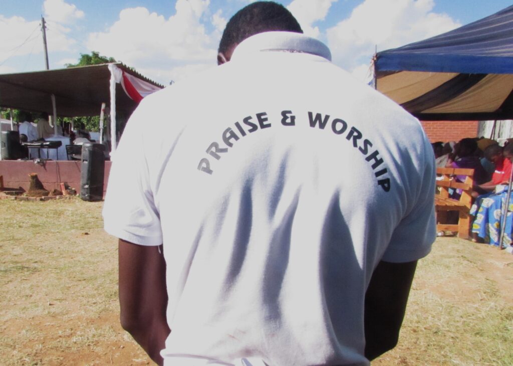 soccomchin's tweet photo. Practical steps in implementing the synod should start with equal information sharing at all levels

Read Article
https://t.co/uMO0Bn5kmK

Subscribe to True Vine Chinhoyi Diocese Catholic News Bulletin #chinhoyidiocesesocialcommunications #truevinecatholicchinhoyi #Synodality https://t.co/QJfYSDDFIW