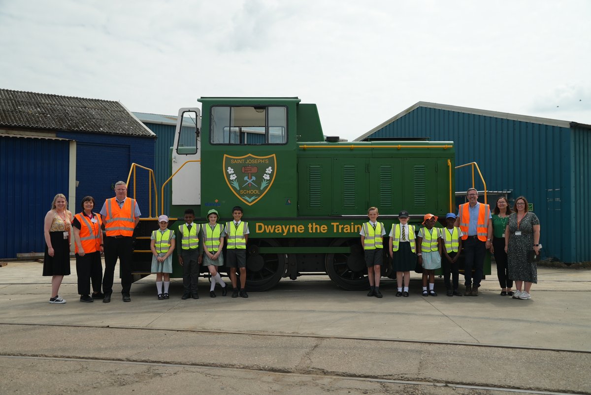Earlier this year, <a href="/StJAShirebrook/">St. Joseph's Catholic Primary School</a> took part in a competition set by W.H Davis to name one of their locos 🚂

The winning entry was from Marco who won the competition with 'Dwayne the Train' which was then wrapped by Aura!