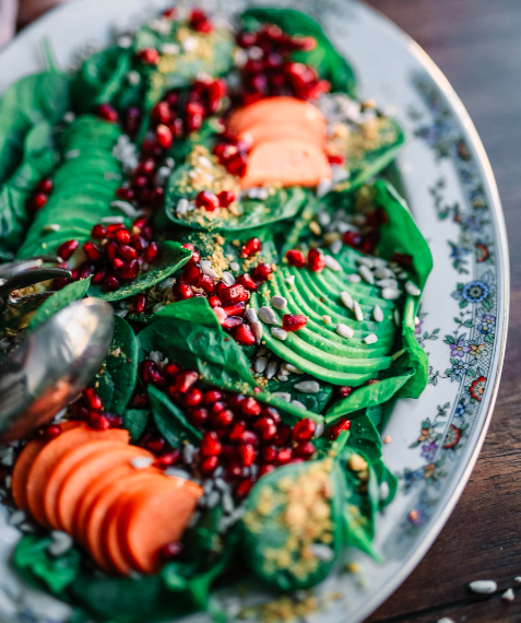 invnst_'s tweet photo. Discover the best vegan superfoods for your health and portfolio. #veganchef #healthfood https://t.co/2SdK61mQo8