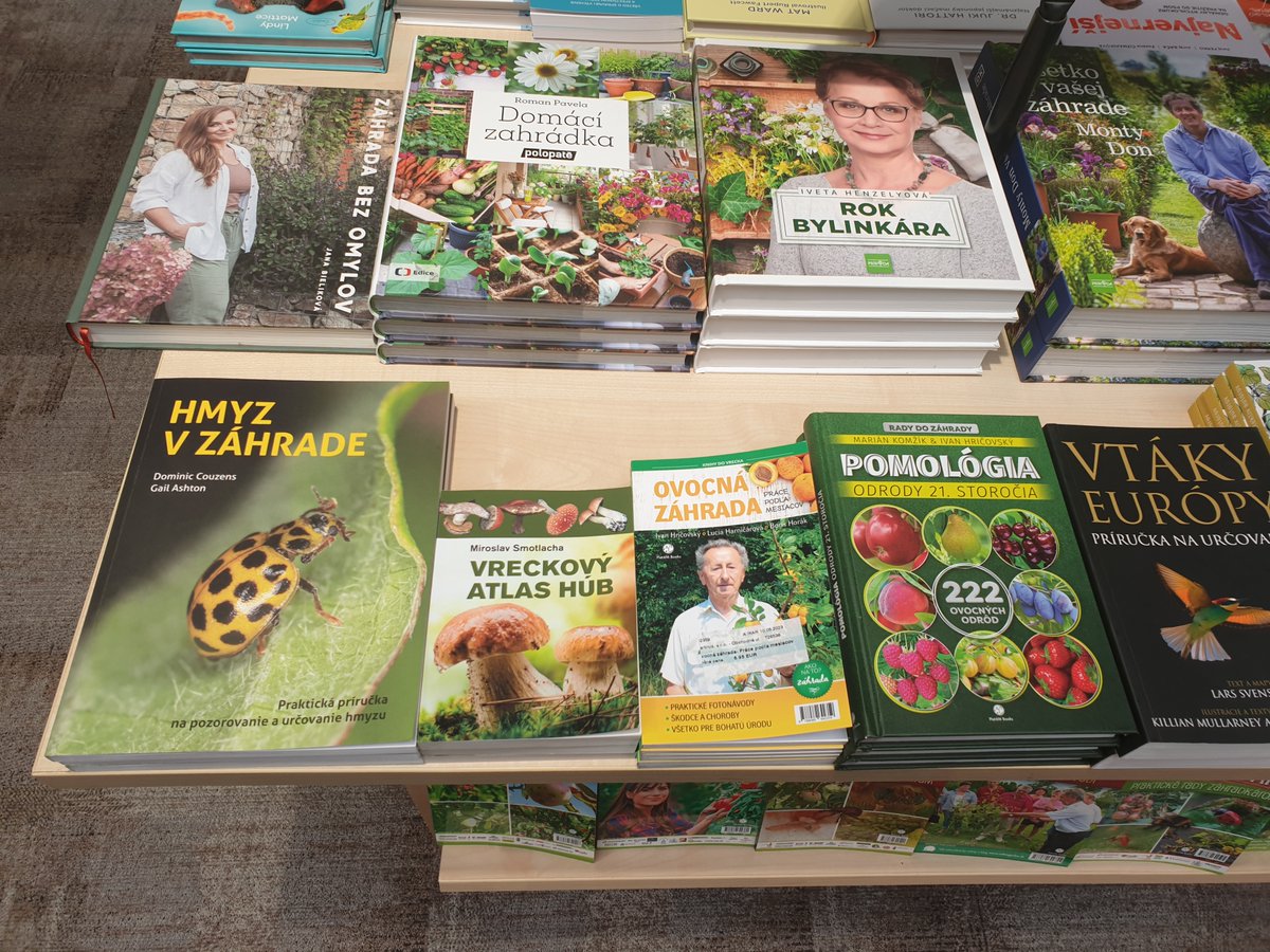 John Beaufoy Publishing (@jb_publishing) on Twitter photo #InsectWeek The Slovak edition of 'An Identification Guide to Garden Insects of Britain & North-west Europe' on display at Martinus, the top bookshop in Bratislava <a href="/DominicCouzens/">Dominic Couzens</a> <a href="/gailashton/">Gail Ashton ππͺ²π</a> #gardeninsects #insectbooks #Bratislava #bookshops #treesofBritain #InsectWeek The Slovak edition of 'An Identification Guide to Garden Insects of Britain & North-west Europe' on display at Martinus, the top bookshop in Bratislava <a href="/DominicCouzens/">Dominic Couzens</a> <a href="/gailashton/">Gail Ashton ππͺ²π</a> #gardeninsects #insectbooks #Bratislava #bookshops #treesofBritain