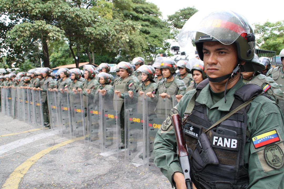 #27Jun Buenos días hoy nuestra institución GNB ratifica su compromiso con nuestro pueblo, Somos garantes de la paz y el orden.