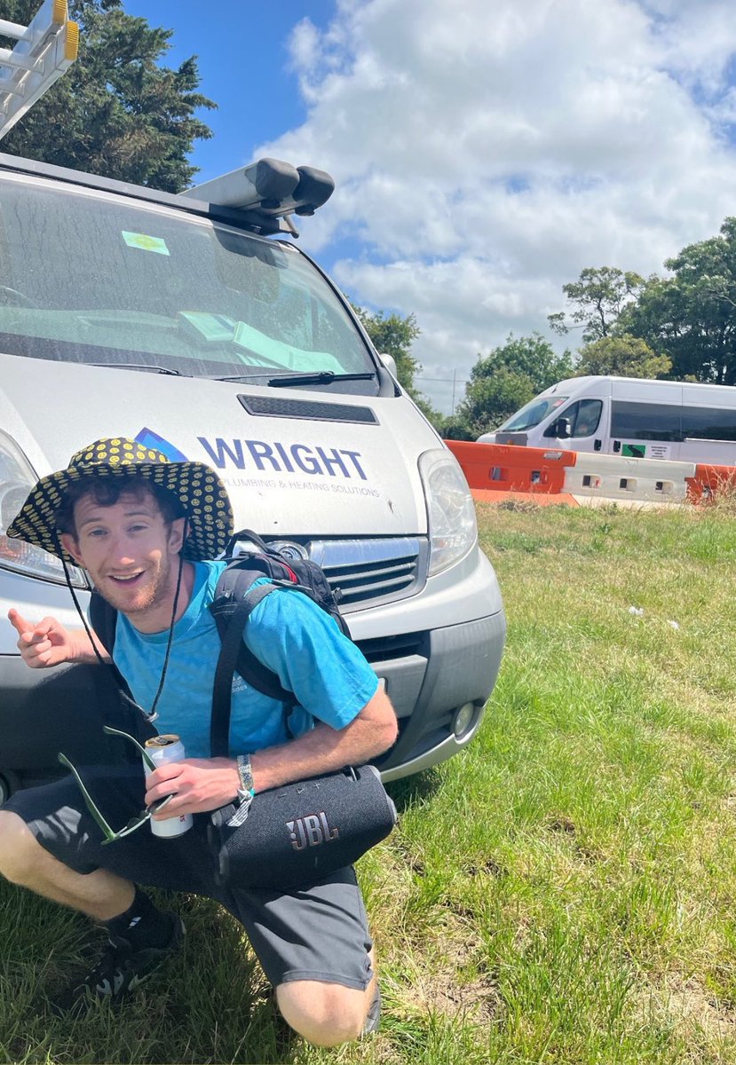 Oli Updates tweet media