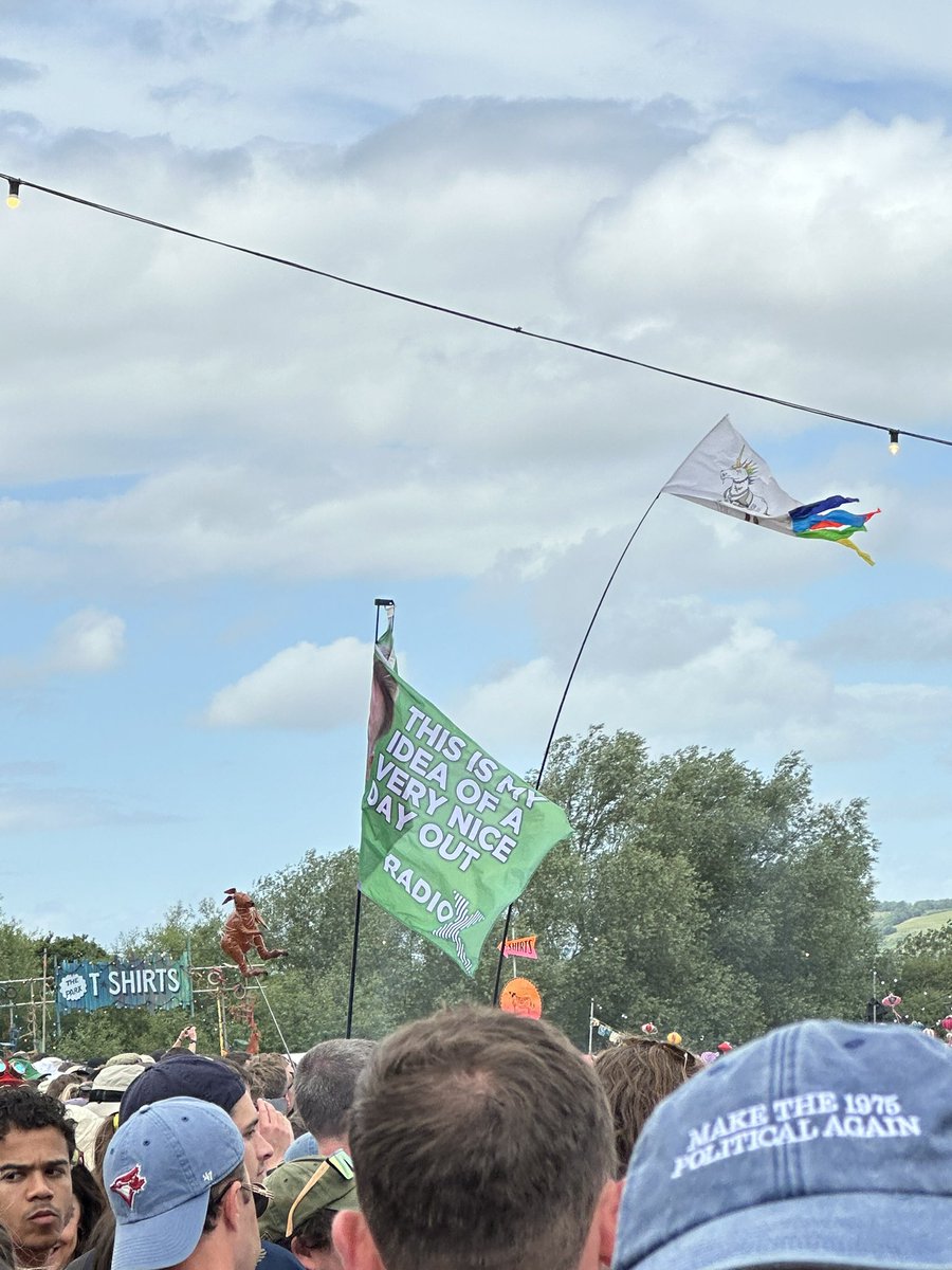 Eats everything!!!! #radioxflags