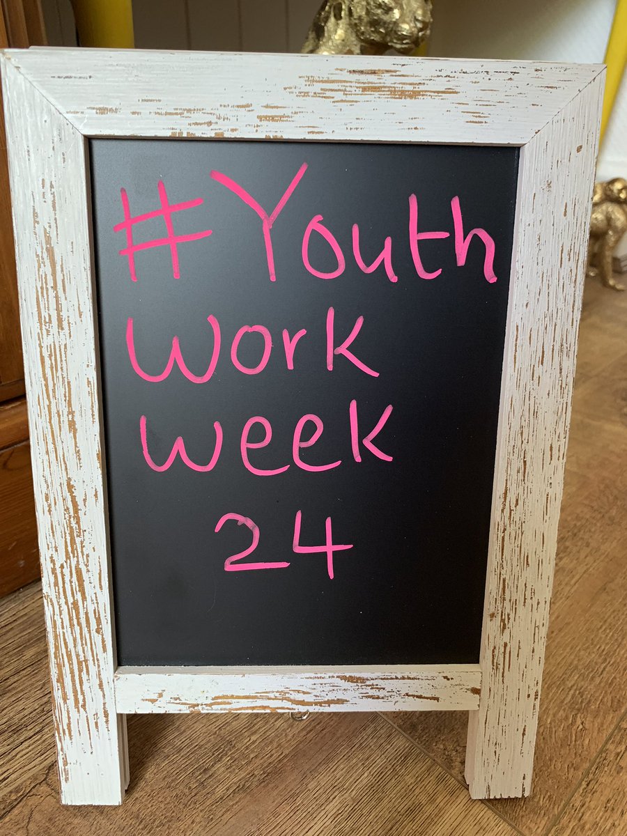 Charlotte Cymru 🏴 tweet media