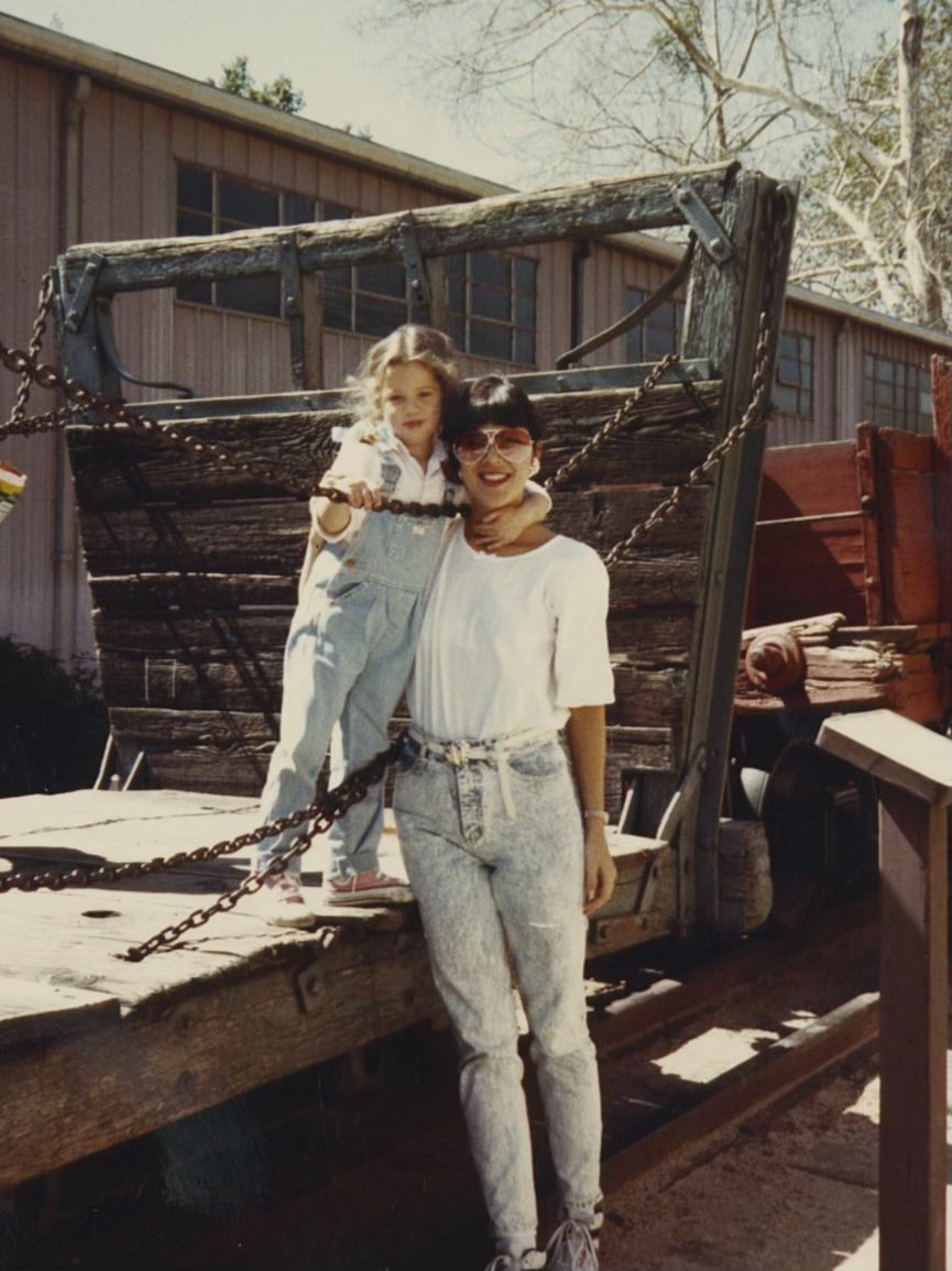 Kris Jenner tweet media