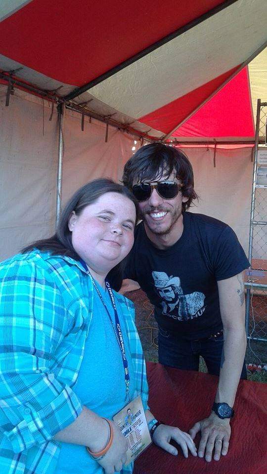 Hey <a href="/janson_chris/">Chris Janson</a> please come back to AZ!! Let's party #countrymusic