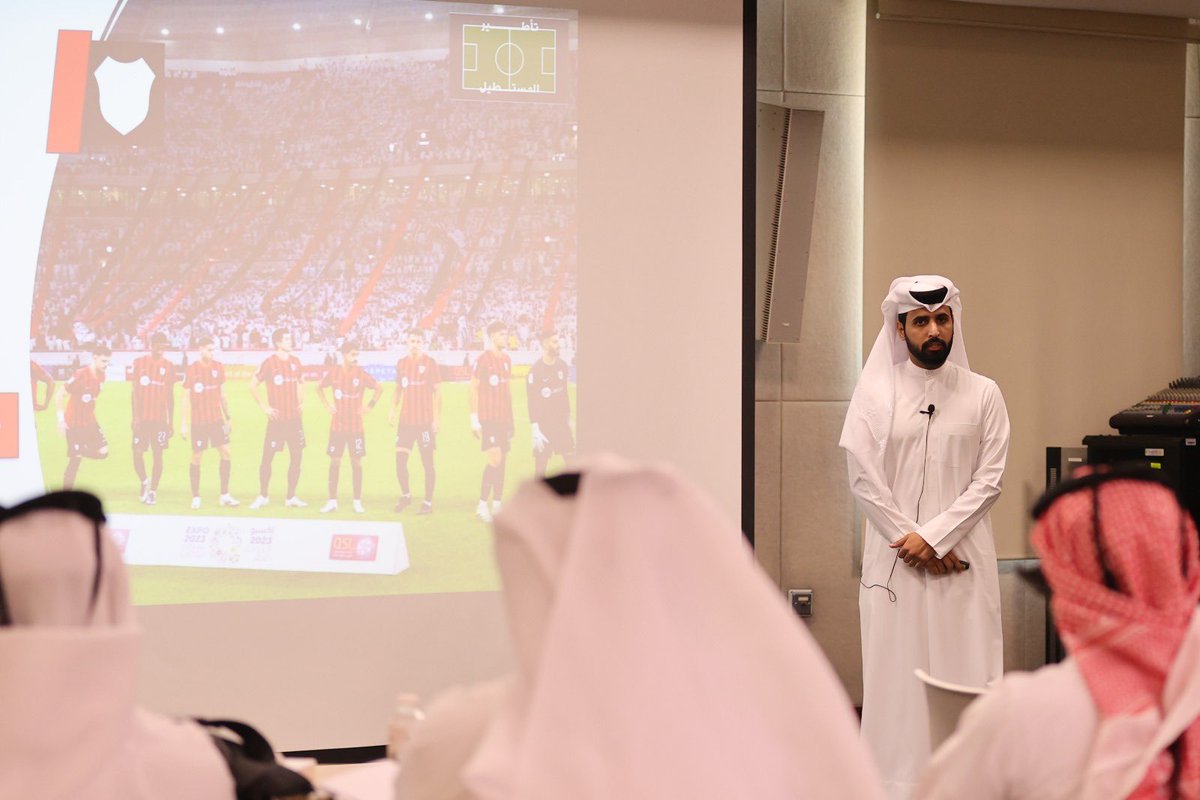 qoa2's tweet photo. ••|| #الدبلوم: 

اختتمت الأكاديمية الأولمبية القطرية دراسة "الفصل الخامس" من برنامج دبلوم الإدارة المتقدم للمؤسسات الرياضية الأولمبية https://t.co/Ym0OrYswkm