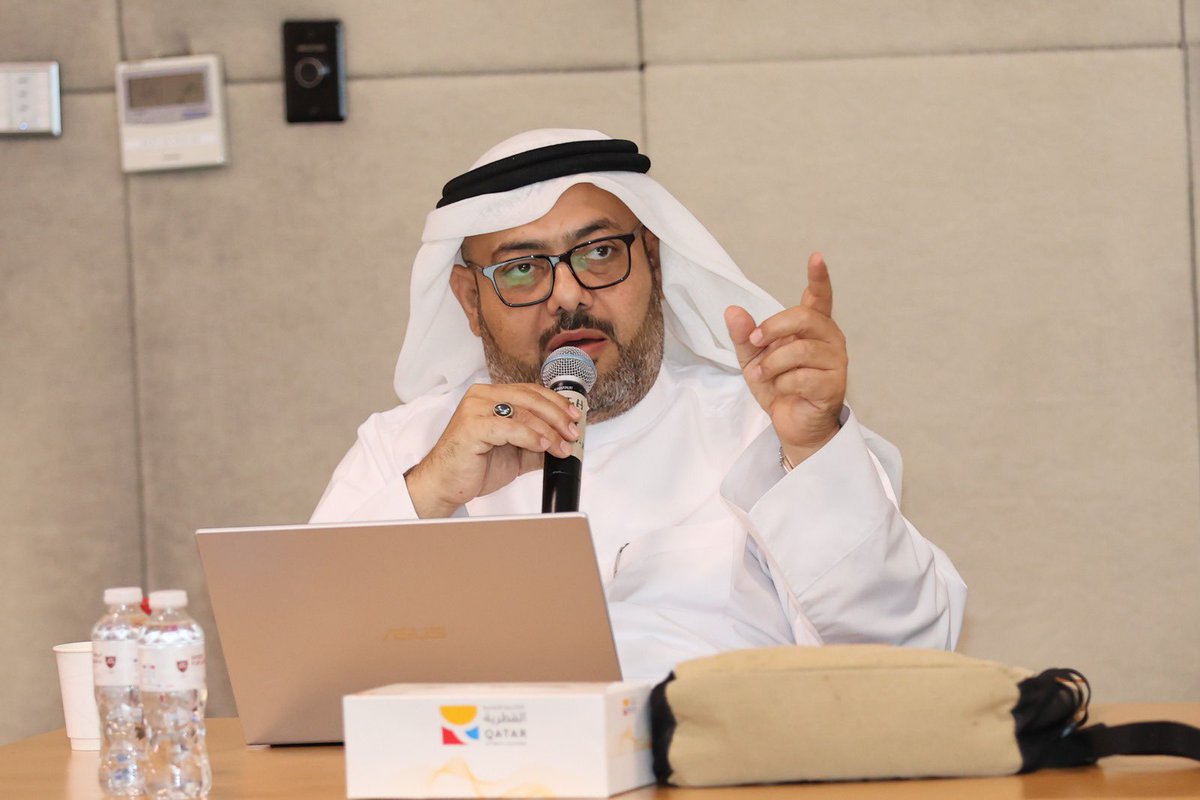 qoa2's tweet photo. ••|| #الدبلوم: 

اختتمت الأكاديمية الأولمبية القطرية دراسة "الفصل الخامس" من برنامج دبلوم الإدارة المتقدم للمؤسسات الرياضية الأولمبية https://t.co/Ym0OrYswkm