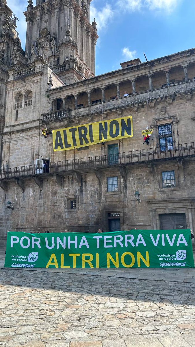 martinhonoriega's tweet photo. ✊🏿💚
#Compostela https://t.co/1NI7vnmSuq
