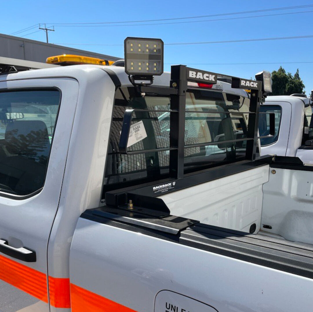 maxxima's tweet image. Illuminate your projects with the MWL-62 our versatile work light! Boasting 5,000 lumens and 16 LEDs, it's the ultimate lighting solution for any task at hand. #worklighting #trucks #trucklighting #lights bit.ly/3xrbK8p