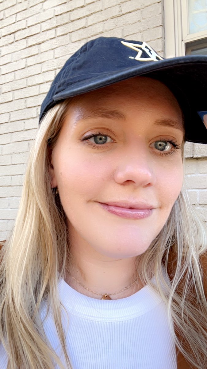 Analisa Packham tweet media