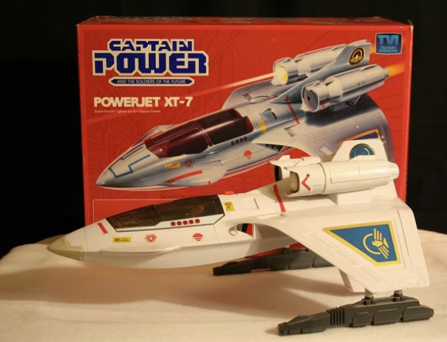 ThrowBackShack1's tweet photo. YO YO YO!! It's #TBT!!! Made it to Thursday! Who had that #CaptainPower?? I know I did!! https://t.co/ld2CMiRYZU