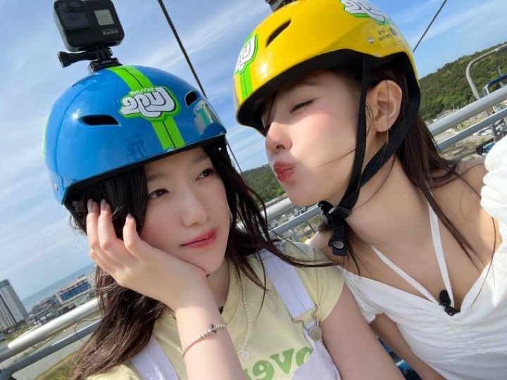 i_dleph's tweet photo. [📺] Must see before summer vacation ⚠️ Revealing the best naengmyeon | WhoRide ep.08 [EN] 

Miyeon and Shuhua's "#WhoRide" has been released!
TJ's cozy trip continues today 🐰🐺
Check it out right now! 🚗

https://t.co/ucyA55gEu5

#여자아이들 #GIDLE
#미연 #MIYEON 
#슈화 #SHUHUA https://t.co/RlKfz7DA9A