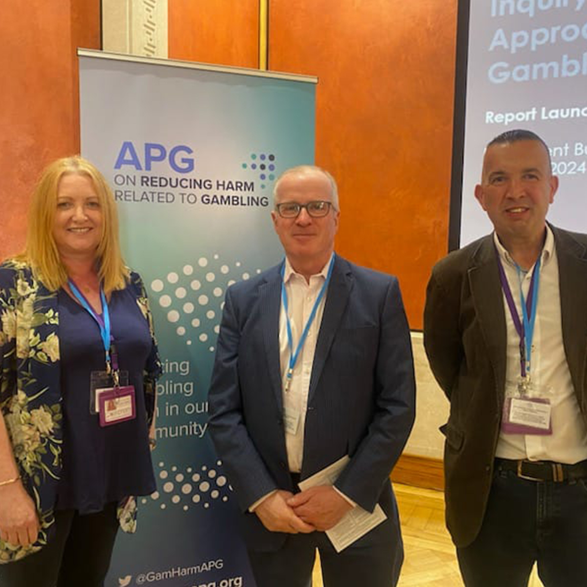 Dunlewey2's tweet photo. Dunlewey Problem Gambling Coordinator, Fiona Geary, attended the recent NI Assembly All-Party Group on Reducing Harm Related to Gambling - Inquiry into Public Health Approaches to Tackling Gambling-Related Harms. 🎲🏛️
#GamblingHarm #PublicHealth #NIAssembly #Dunlewey https://t.co/sOUKntT5Cy