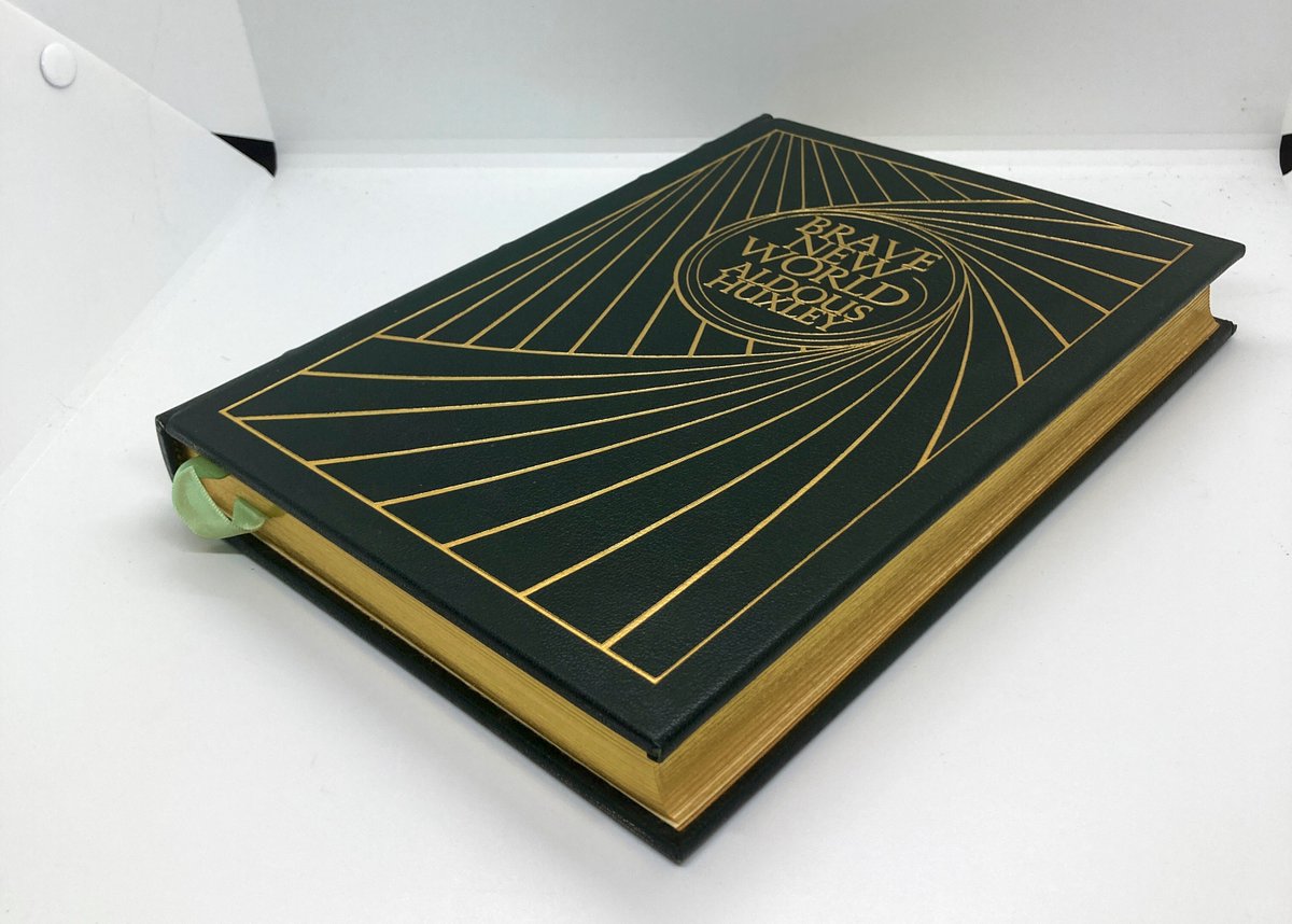 HudsonPulp's tweet image. Aldous Huxley &quot;Brave New World&quot; c.1978 Vintage leather wrapped hardcover Easton Press etsy.com/listing/173850…
 #InfluentialBooks #SocietalCommentary