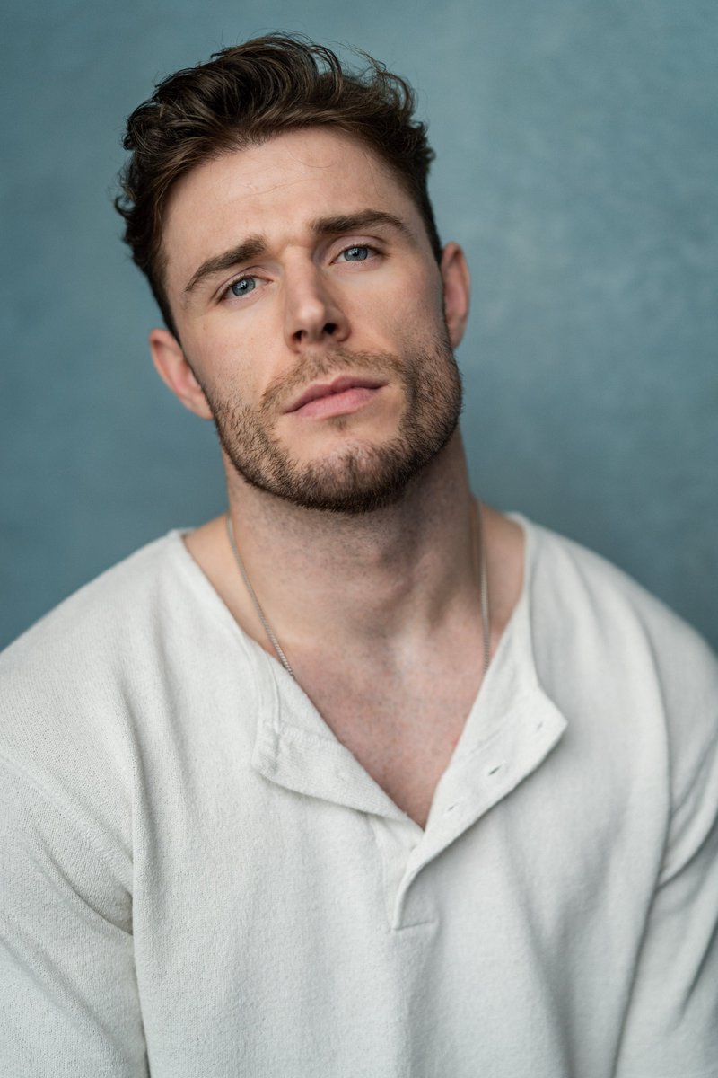 MontCorvo_Off's tweet photo. OFFICIEL : Callum Kerr sera Smoker dans la série One Piece Netflix https://t.co/O0hvEwu7gi