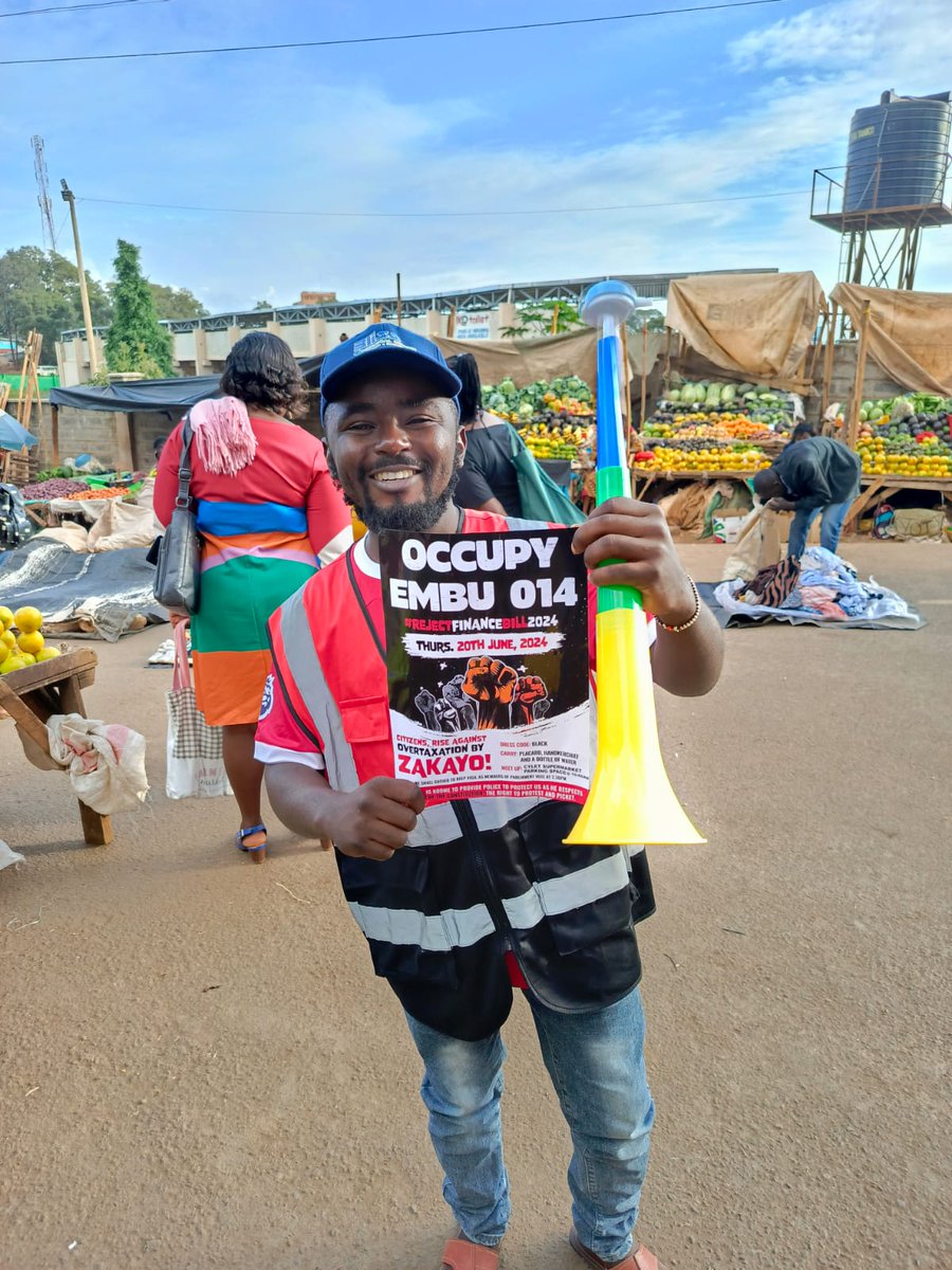 nyagahkaweru's tweet photo. Kimathi,Sukuma Auto &amp; Mbutie are presently held at Embu police station. Only crime wa taking pics at Embu Level 5 Hospital of the #OccupyEmbu Gen Z shot allegedly shot by police
We need them released or booked. Taking crime in Kenya.They weren't demonstrating.
#FreeEmbuComrades https://t.co/WnBjChV2qZ