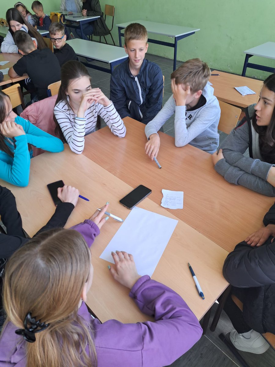 🎭 Iz OŠ “Glamoč” na šalju još jednu kreativnu aktivnost koja je bila je pravi hit među učenicima! 🎭
Ova aktivnost je pokazala koliko su učenici talentirani i koliko mogu biti kreativni kada im se pruži prilika. 🌟

<a href="/UNPeacebuilding/">United Nations Peacebuilding</a>
<a href="/IOMBiH/">IOM Bosnia and Herzegovina</a>
<a href="/UNDPBiH/">UNDP in Bosnia and Herzegovina</a>