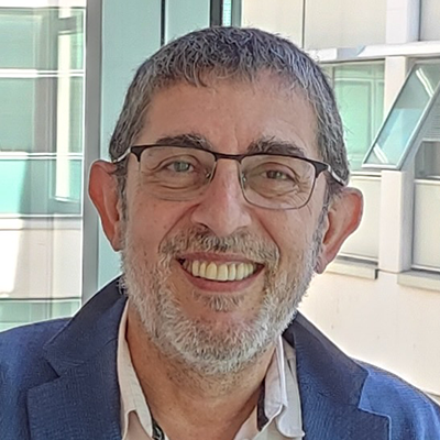 🏅 El sociòleg Rafael Castelló, professor de <a href="/FacSocialsUVEG/">Fac. Socials – UVEG</a>, guardonat amb la Medalla d'Honor 2024 de la Xarxa Vives d'Universitats

Enhorabona, <a href="/rafacastello1/">Rafael Castelló</a>!

📰 t.ly/NeeeX <a href="/xarxavives/">Xarxa Vives d'Universitats</a>