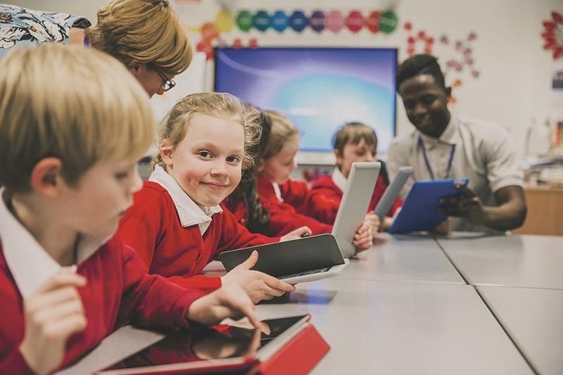HeadteacherNews's tweet photo. CPD leadership: What I wish I’d known back then…@ArianaFWells – @TeacherDevTrust – considers how she might have improved the CPD she designed as a #teacher if she’d known back then what she knows now about effective professional development: https://t.co/kJkISLUfdf https://t.co/TshWbU3hHd