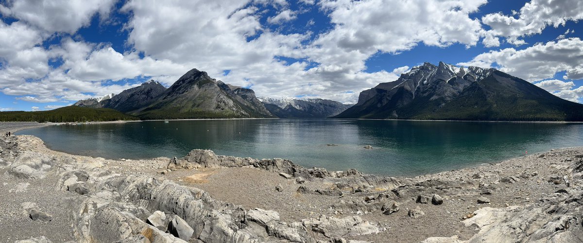 nickobeach's tweet photo. Banff, Alberta 📍🇨🇦 https://t.co/Y6Fe0Q4pP4