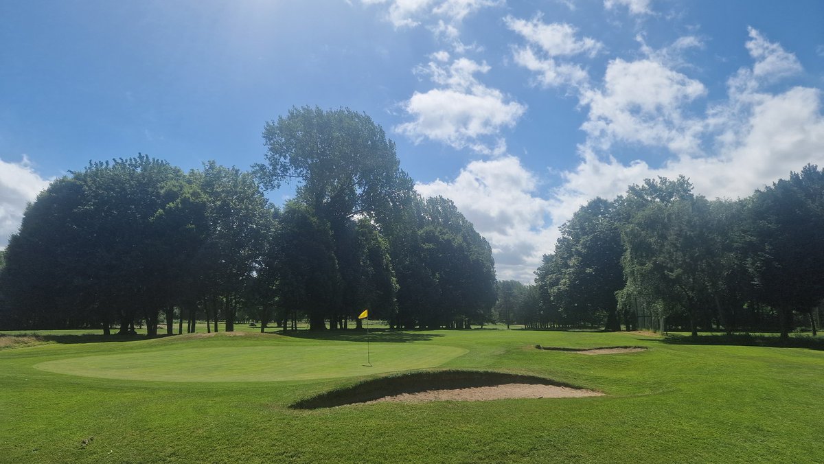 MidlandsGolfer's tweet image. This morning a nice sunny #MGonTour in Derby &amp;amp; a bit of Staffs - pictured courses @derbygolfclub @mickleovergolf @BranstonClub @uttoxetergolf 

#itsallaboutthegame #issue99

@clubchoice @islandgreenuk @midlandsgolfuk