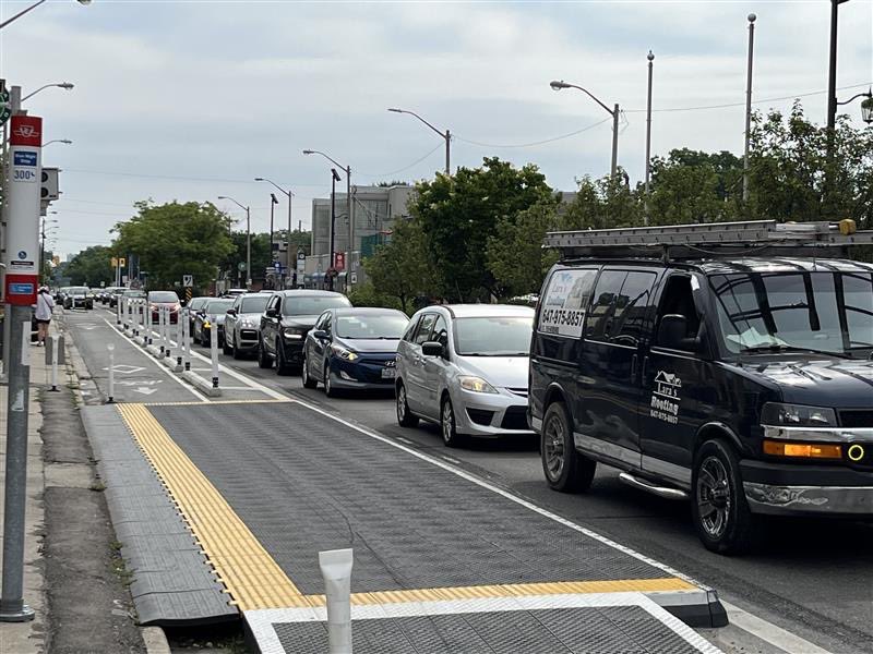 CHogarthPC's tweet image. We need bike lanes, but Bloor Street isn't the right place! @cityoftoronto @morleyforward3 @KeepTORmoving

Etobicoke - Lakeshore residents, please take this survey: 

christinehogarthmpp.ca/bike-lanes-sur…

#Bloorstreet #bikelanes