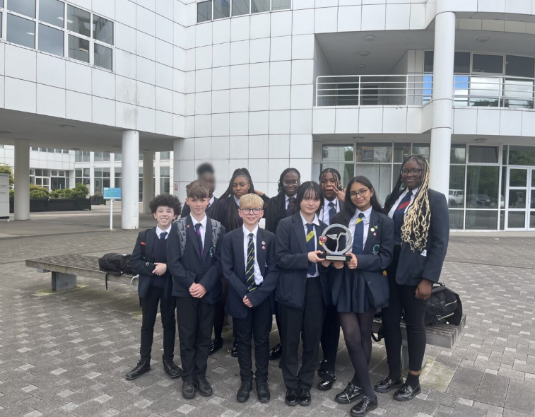 OasisAcademies's tweet photo. Congratulations to the students of @OldhamOasis for winning the prestigious #MicroTyco competition in Manchester! Read more here - https://t.co/ms7z088SjU ππ@WildHeartsGroup https://t.co/OdjrApAbOp