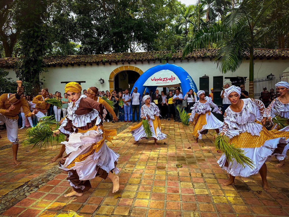 Continúan las buenas noticias para los estados Lara, Falcón y Yaracuy que apuntan al crecimiento y la diversificación de la economía, gracias al Programa de Recuperación Económica del Pdte. <a href="/NicolasMaduro/">Nicolás Maduro</a>: