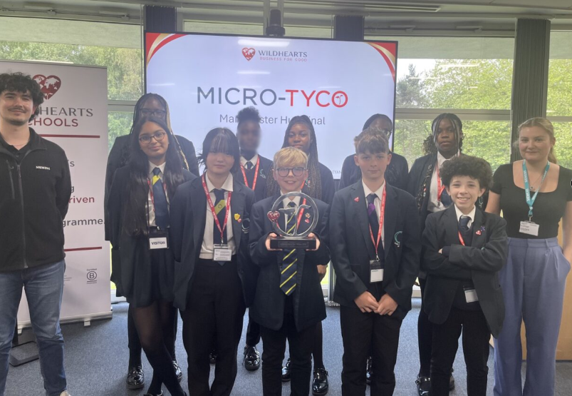 OasisAcademies's tweet photo. Proud moment for @OldhamOasis students' dedication to sustainability, which earned them the top spot in the #MicroTyco competition, hosted by @Siemens! Read more here - https://t.co/ms7z088SjU π
π @WildHeartsGroup https://t.co/9nFBA5vd3n