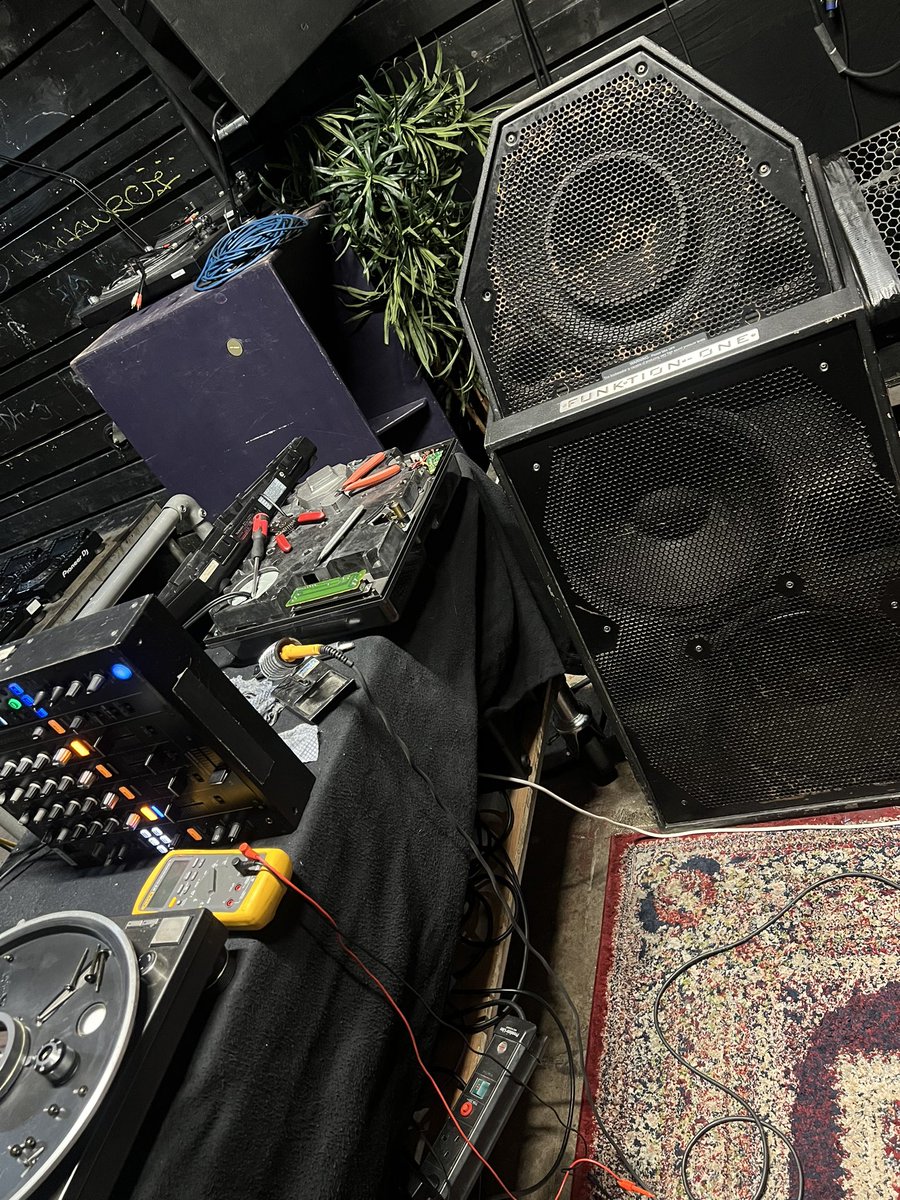 deck_doctor's tweet image. Servicing &amp;amp; repairs to all the Technics turntables @corsica_studios
#Technics1210 #Technics1200 #technicssl1210 #technicssl1200 #technics1210mk5g #deck_doctor #deckdoctor #fyp #vinyl
#technicssl1210mk2 #technicssl1200mk2 #SL1210 #SL1200 #dj #decks #corsicastudios #funktionone