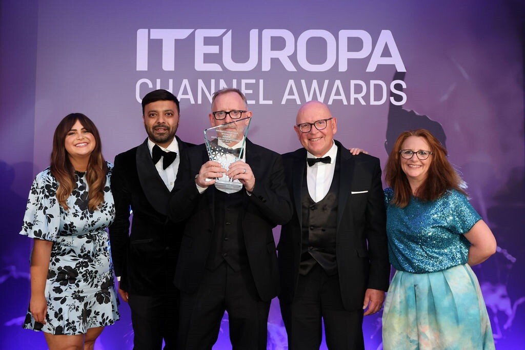 Trust Systems tweet media