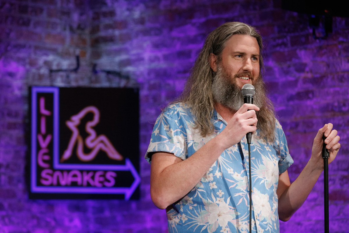 TalkingSchmidt's tweet photo. I’m on Live Snakes tonight! @MiaFaithHammond is hosting! The hilarious @MykaFox is also on the show! Along with @RACH4_theSTARZ @Feldfrog @Bobby_Condon and Charlie Dawson! Doors at 8. Show at 9. Just $10 cash at the door! At the Gutter in Williamsburg. 📸 by @withreservation https://t.co/DLgnCykePd