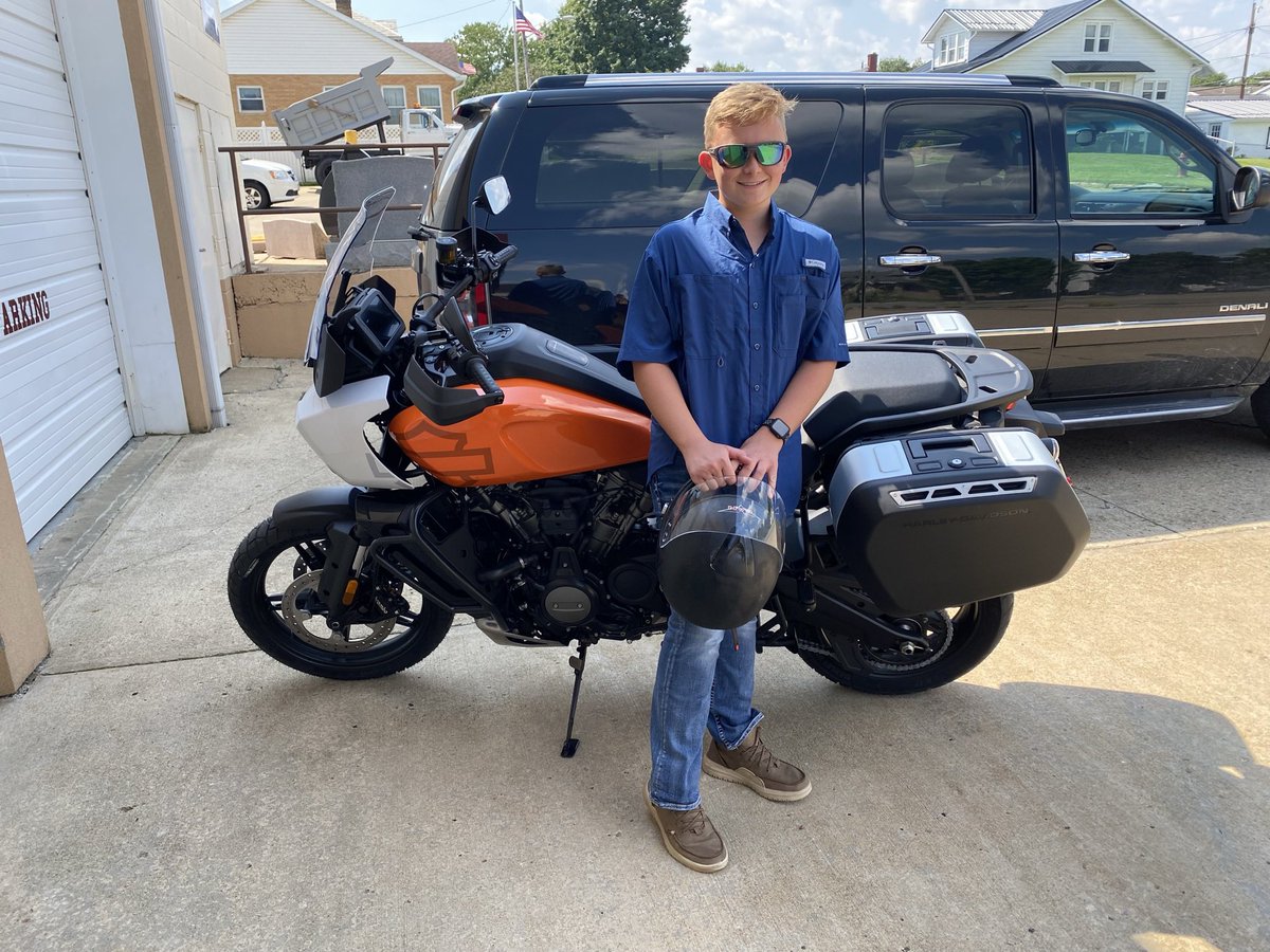 Bryan Chandler tweet media