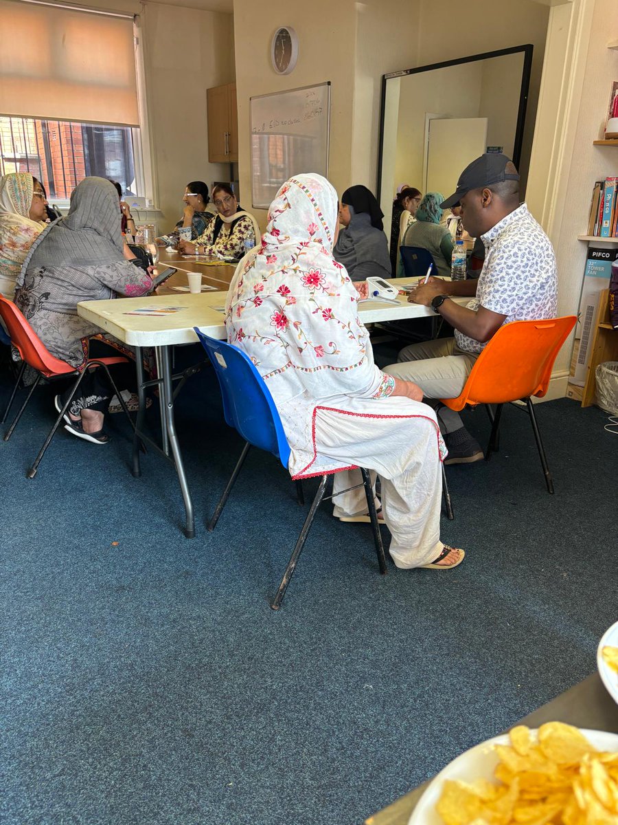 QalycomHealth's tweet photo. A well attended session on Heart Disease Awareness at Rochdale Women's Welfare Association. Attendees talked about lifestyle changes that lowers the risk of heart disease and other health topics of interest for our next sessions. @TNLComFund https://t.co/bDZXe58cdo