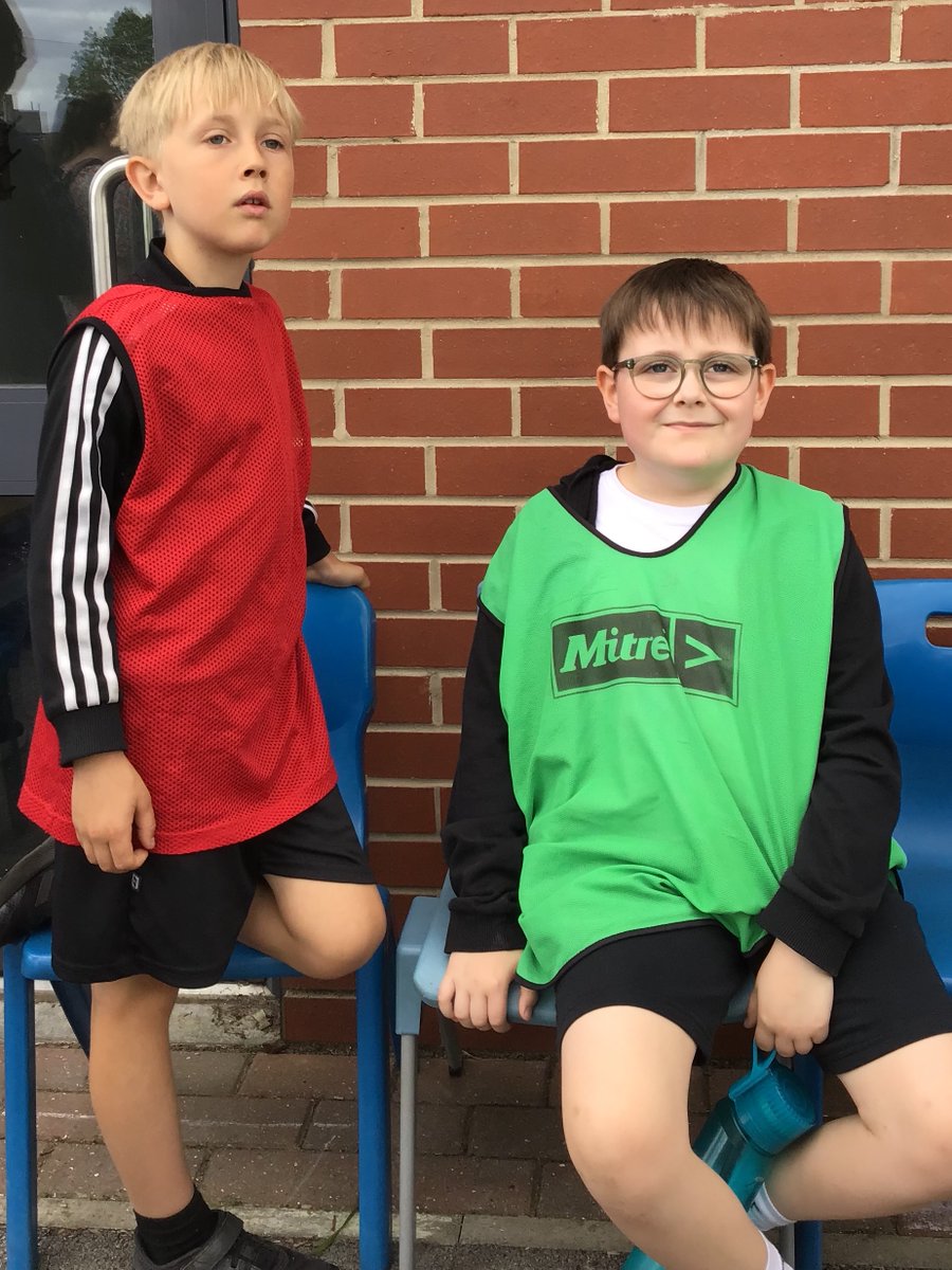 stjohns_year3's tweet photo. Class 3 also enjoyed being spectators at the rounders game this afternoon! #stjohnscurriculumpe https://t.co/jWuaVE6NlQ