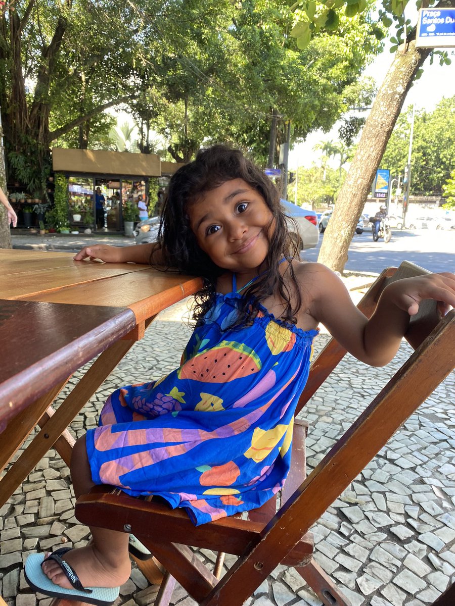 laryssabrit's tweet photo. Minha maior qualidade foi ter feito essa menina 🤗🫶🏾 https://t.co/utRc72nOvW