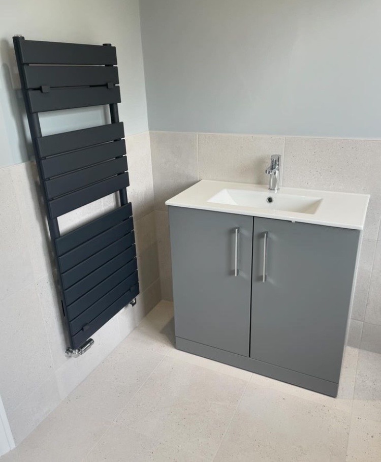Warmup_Plc's tweet photo. Nice little update to this family bathroom with our DCM-PRO system. Quick installation, versatile use, and consistent warmth. Perfect for any renovation. Installed 

Get a free quote today: https://t.co/cdlqDVB7lN

#UnderfloorHeating #DCMPro #InstallerApproved #EfficientHeating https://t.co/hHJlR2IO4y