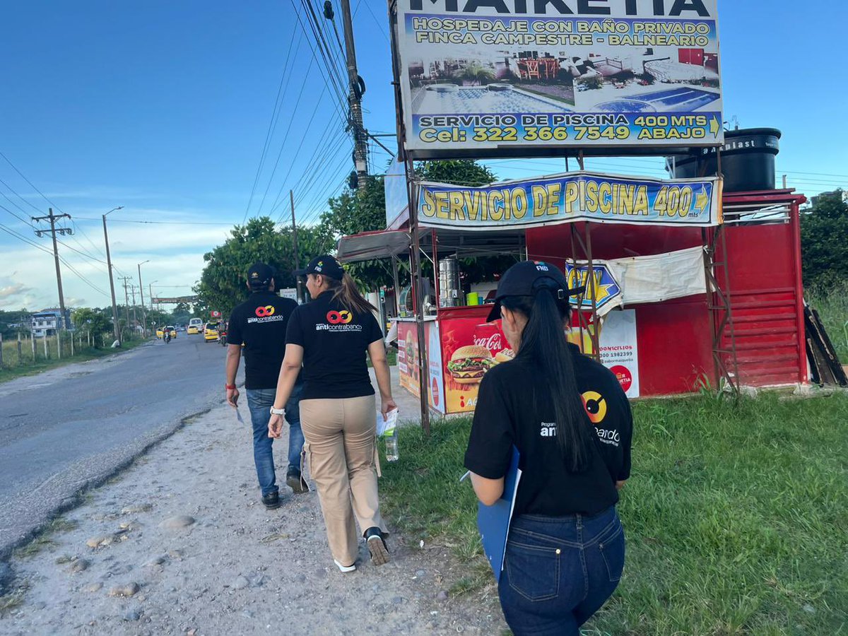 GobMeta's tweet image. ¡EXPOMALOCAS2024! el Grupo Anticontrabando estuvo en el barrio Kirpas y Villa Melida presentando la nueva estampilla de licores del Meta e invitando a combatir la ilegalidad de licores, cervezas y cigarrillos, cuidando así la salud y las rentas de Dpto.
#TodosContraElContrabando